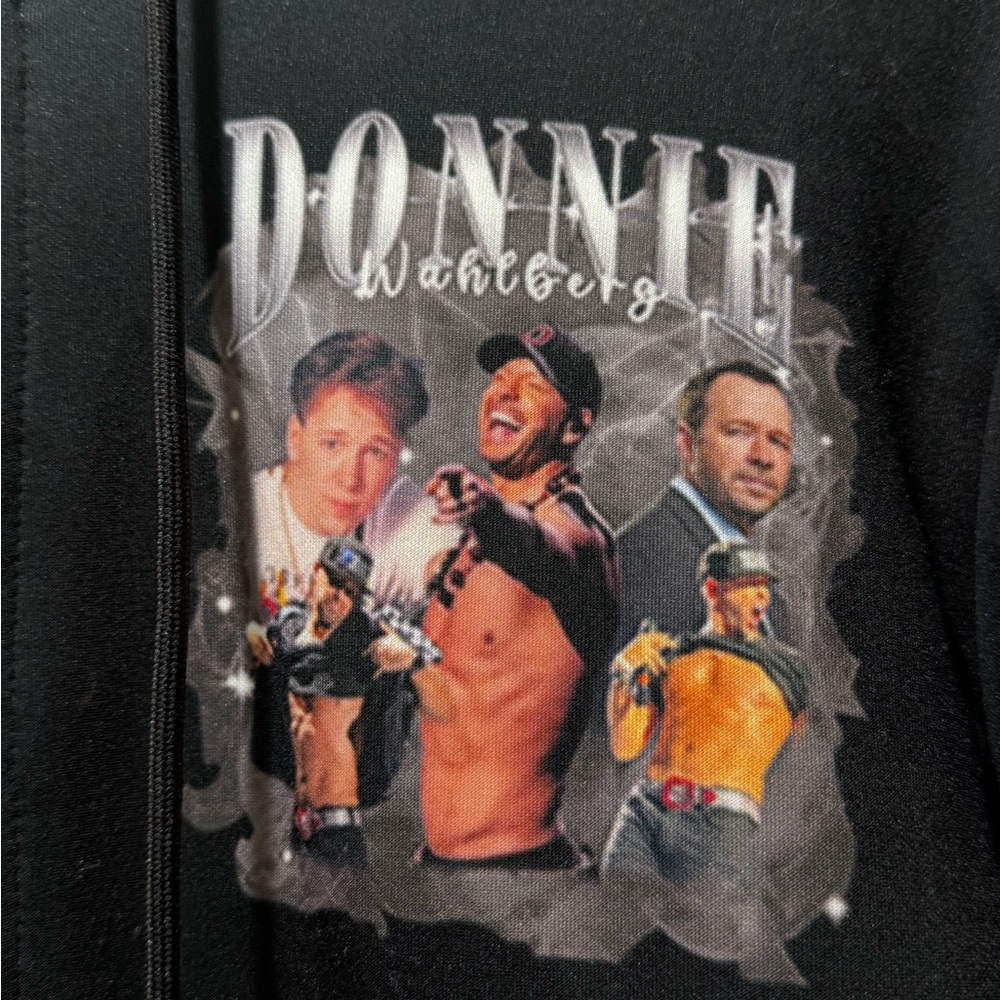 Donnie Wahlberg Black Graphic Zip-Up - Picture 2 of 7
